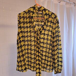 Tahari tie-neck houndstooth blouse